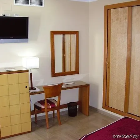 Centro 3*