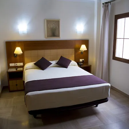 Hotel Centro 3*