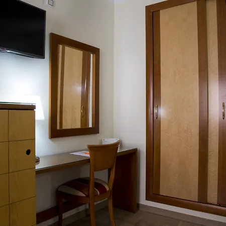 Centro Hotel 3*