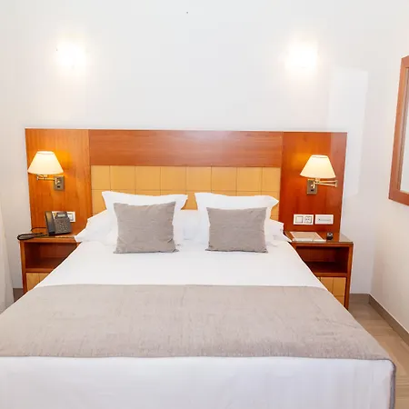 Centro 3*