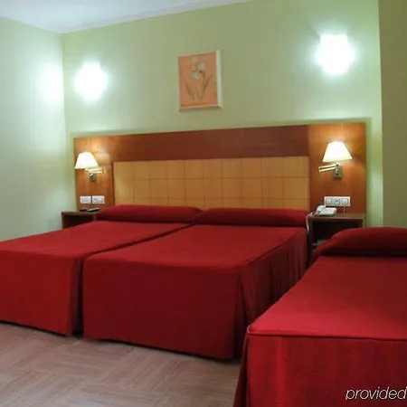 Готель Centro 3*