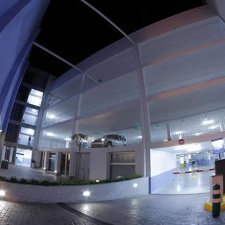 Centro فندق 3*