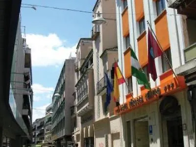 Centro 3*